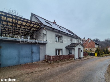Dom z budynkiem gospodarczym - Płóczki Górne