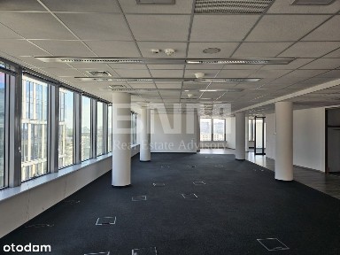 Biuro z tarasem w dobrej cenie przy metrze