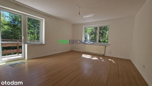Przestronny 6-pokojowy dom w Starym Aninie