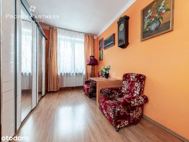 Okazja! Wysokie, klimatyczne 2-pok. w kamienicy!