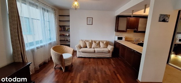 ul. Grzybowska, Śródmieście Północne, Śródmieście, Warszawa, mazowieckie