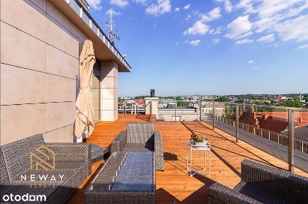 5 pok. penthouse z tarasem i widokiem na Wawel