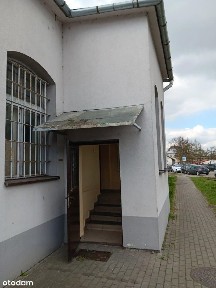 Tarnów - dwa garaże o pow. 48,05 m2 (+ tor, plac parkingowy)