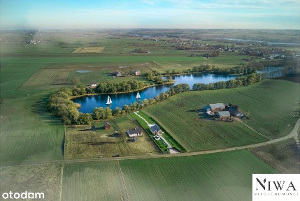 Minimalistyczna willa nad jeziorem 22 metry linii brzegowej jeziora