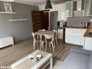 Przestronne 2-pokojowe mieszkanie 46m2 na Krzykach