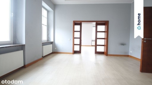 Do wynajęcia przestronny lokal 220 m² w centrum