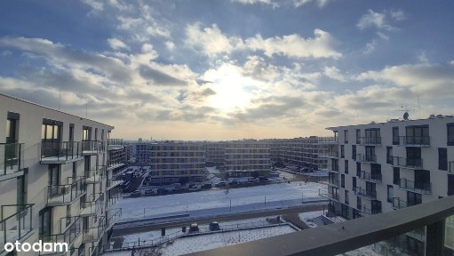 Nowoczesna kawalerka z balkonem, widok na Wawel