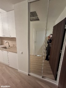 KAWALERKA W HANZA TOWER