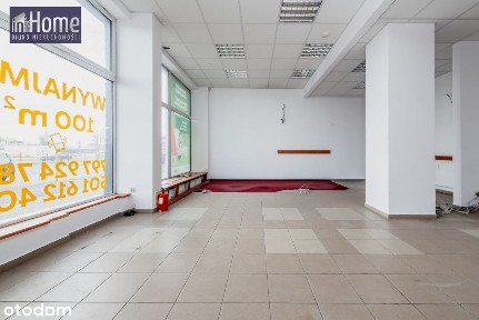 Lokal 100 m², duże witryny, wejście z chodnika