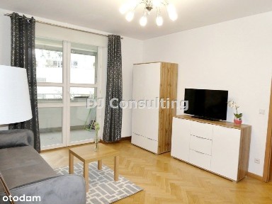 Metro Dw. Gdański2 oddz. pok60m2apartamentowiec