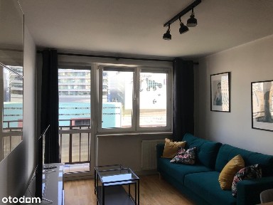 Super lokalizacja Złota/Centrum. Mieszkanie dwupokojowe do wynajęcia