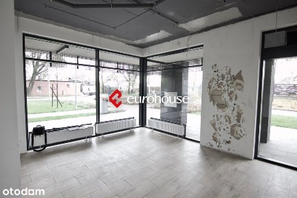 Wykończony, narożny lokal na Mokotowie