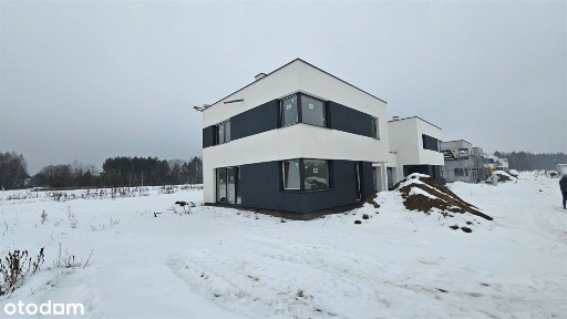 Dom, 147,55 m², Jachranka