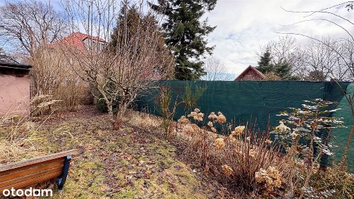 3 pokoje w domu z ogrodem i garażem