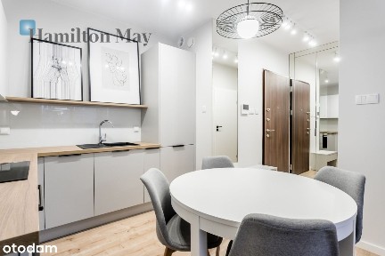 Mieszkanie dla singla w Mennica Residence