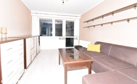 Stawki, 2 pokoje, dobra cena, parter