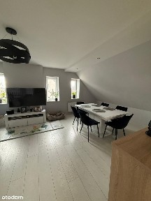 Przestronne mieszkanie 54 m² na klimatycznym poddaszu - po remoncie