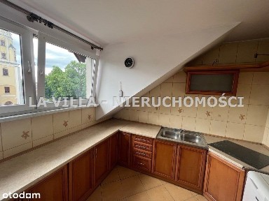 Oferta Inwestycyjna. Kamienica Z Umowami Najmu
