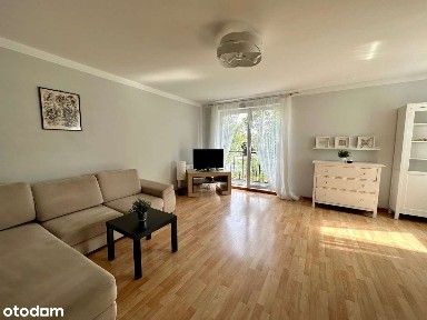 Pogodno - 2 pokoje + oddzielna kuchnia + garderoba