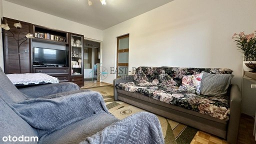 *** Trzy pokoje ** Balkon ** Pełne wyposażenie ***