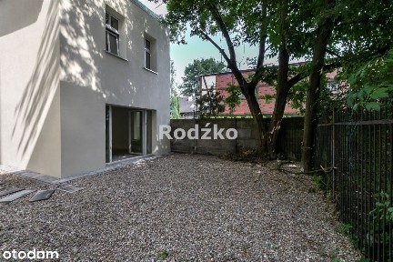 Dom w centrum miasta.