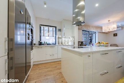 Apartament 4 pokojowy z balkonem 20 m - Wrzeszcz.