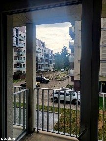 Sprzedam mieszkanie z miejscem parkingowym.Stan deweloperski