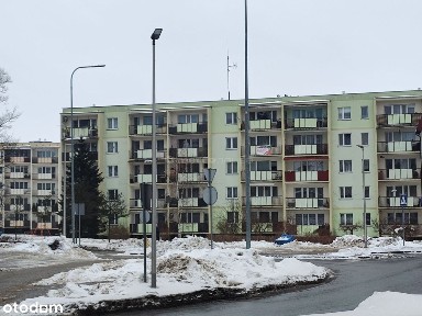 Duże czteropokojowe mieszkanie w centrum miasta.