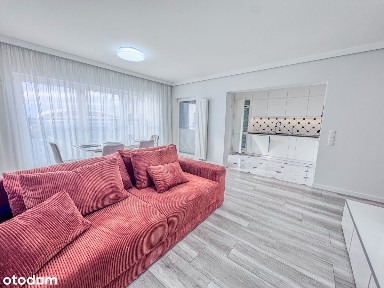 Grunwald/3 pokoje/klimatyzacja/miejsce postojowe