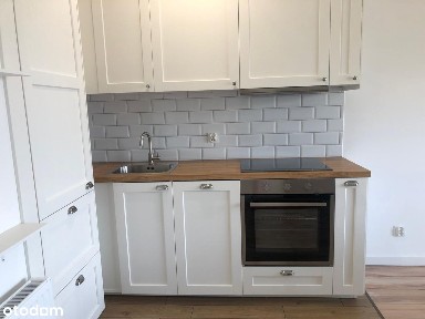 Ciepła kawalerka z balkonem ul. Jeleniogórska bezpośrednio