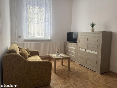 Do wynajęcia - 2-pokojowe mieszkanie w kamienicy | Sosnowiec