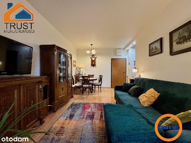 Zadbane M3 z dużym tarasem w budynku z 2012 roku