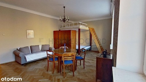 Kawalerka w sercu Warszawy