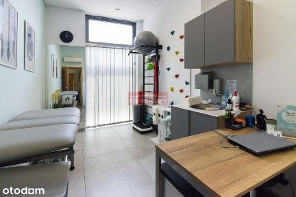 Lokal usługowy, usługi medyczne. Czyżyny.