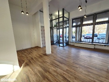 Przepiękny lokal po remoncie, parking, witryna!