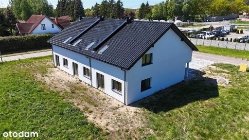 Nowe Bielice, ul. Laurowa - dom w zabudowie szereg
