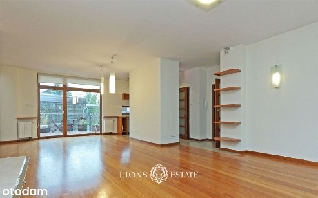 Apartament z zielonym tarasem w sercu Mokotowa