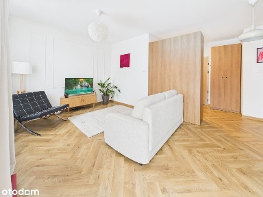 Przestronna kawalerka z balkonem i 2 miejscami parkingowymi, Chorzów