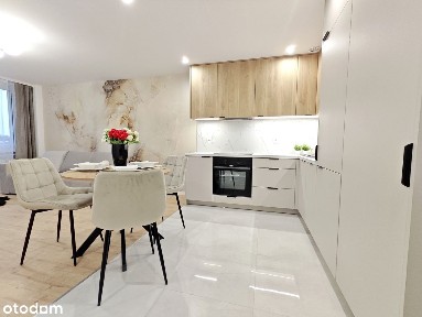 3 pokoje // 45 m2 // balkon Loggia ! // wykończone pod klucz