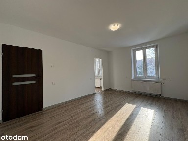 Kawalerka I Oddzielna kuchnia I Piwnica