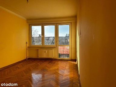 Na sprzedaż mieszkanie o pow. 63m2 do remontu