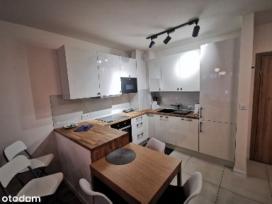 Kolonia Gosławicka, 2 pokoje, garaż, komórka