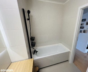 Przestronne 3-pokojowe mieszkanie z balkonem