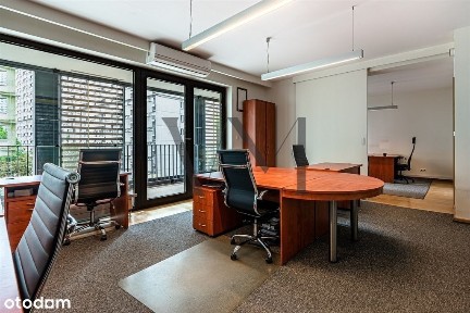 Grzybowska 4, lokal biurowy dostępny od września