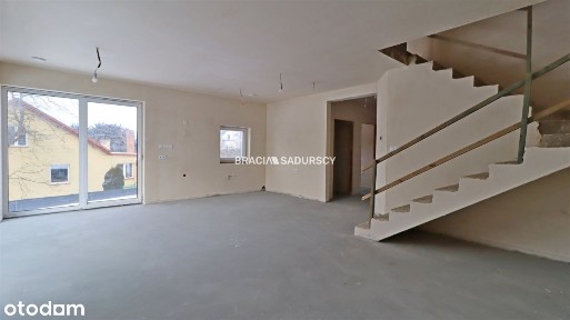 Dom, 143 m², Bosutów