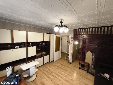 Pokój + kuchnia lub 2 pokoje z aneksem, parking