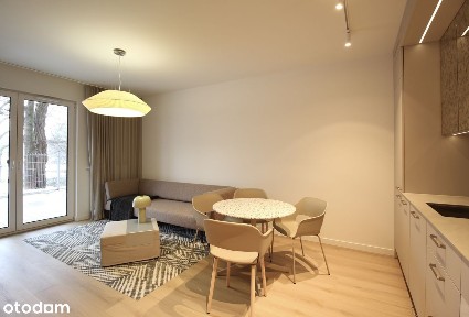 PL/RU/ENG Dwupokojowe mieszkanie z tarasem|SmartHome|Klima|Parkingx2