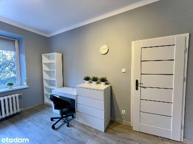 Wyjątkowa lokalizacja ul. Królewska | 4 pokoje | balkon | parking |