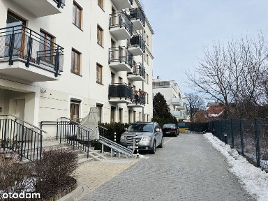 Przestronne mieszkanie z ogródkiem, blisko PKP