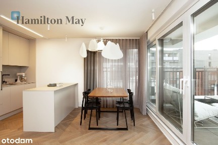 Apartament z siłownią, sala kinowa i garazem